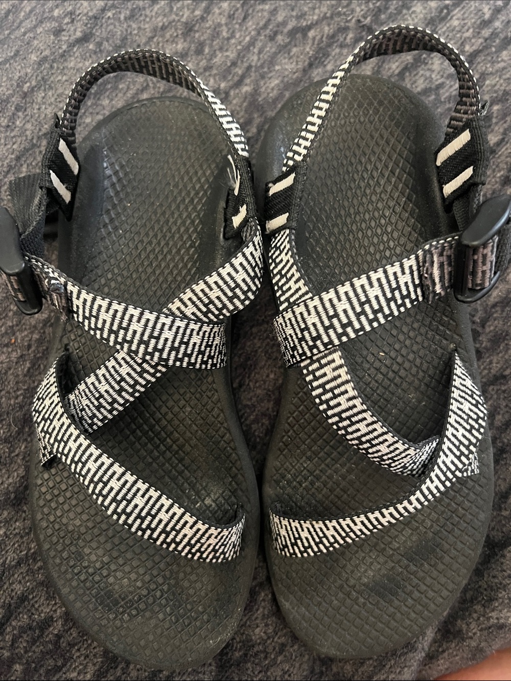 Chaco  Women’s Zcloud  Black Sandals size 7W